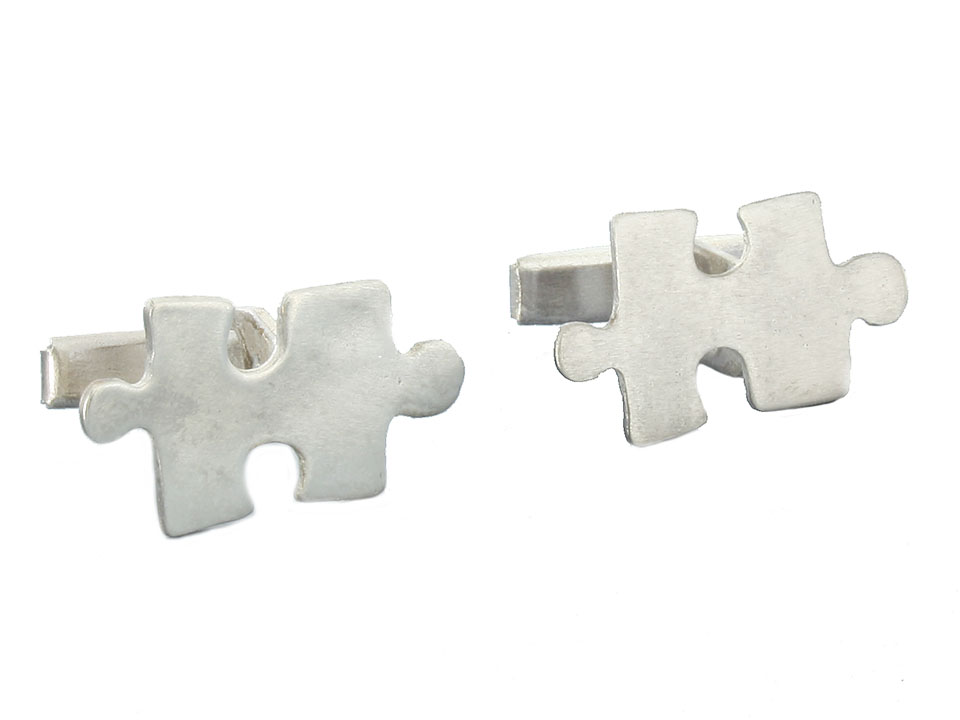 Striebro -prispôsobené manžetové gombíky matné puzzle