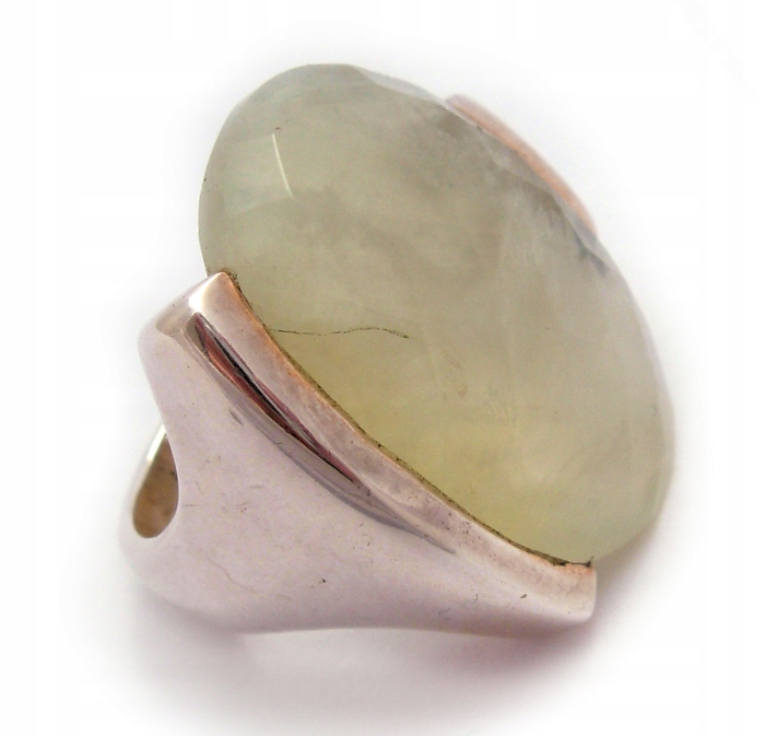R.10 Prehnite Prenite prsteň - j1598
