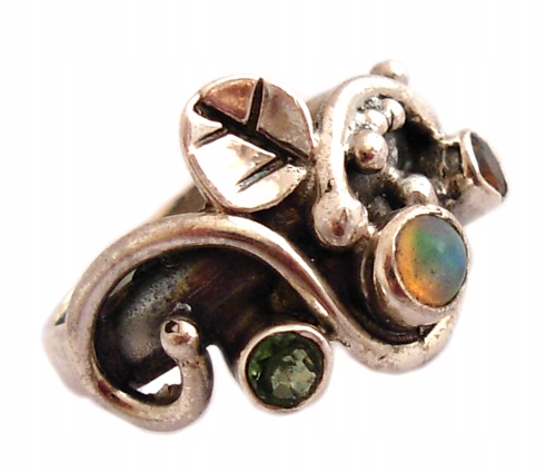 R.12 Ring Opal Lemon Olivine - N193