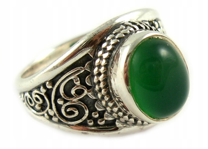 R.16 Prsteň z prírodného chalceónu - R35