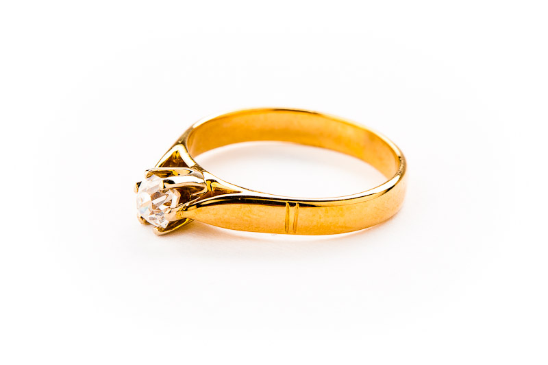 VZÁCNY ZLATÝ PRSTEN - 2,50g - STARÝ DIAMOND