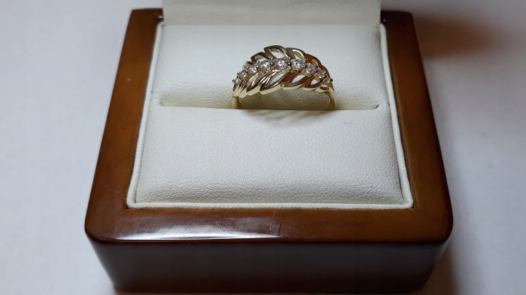 CUTE GOLD RING P585 R15 2,46G