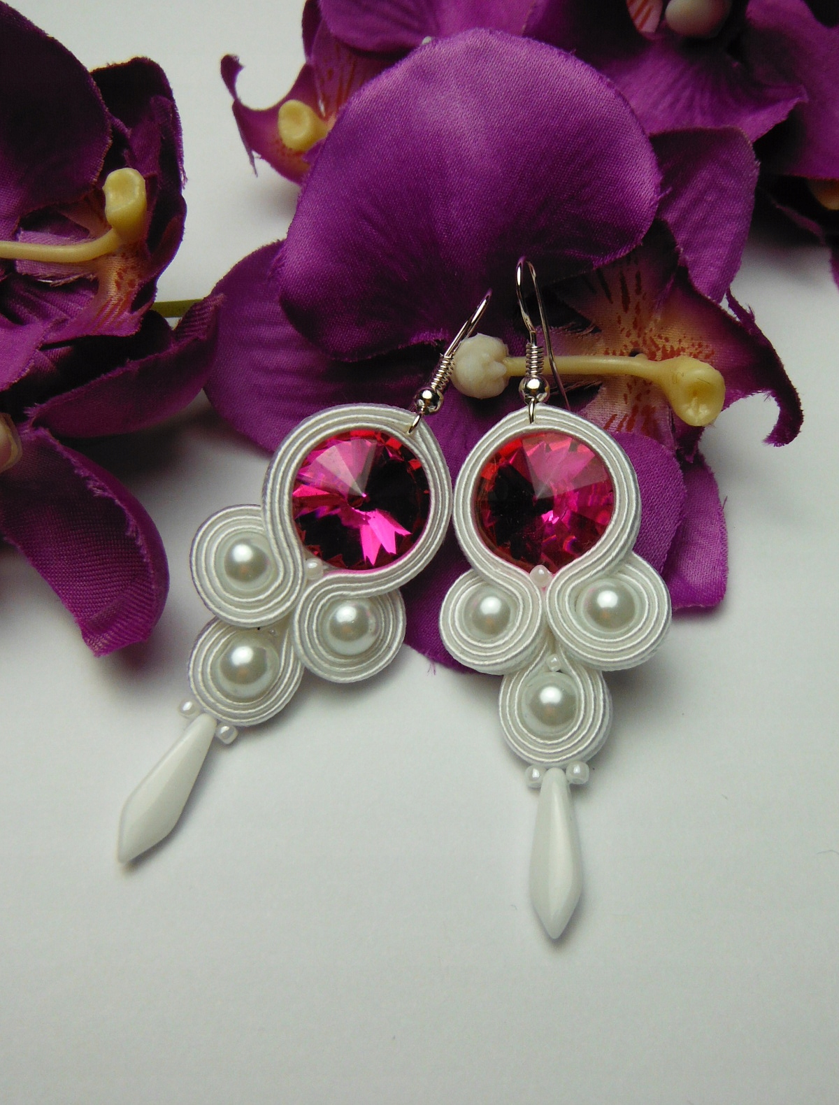 SOUTACHE SUTASZ svadobný biely ružový fuchsiový amarant