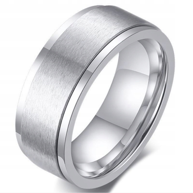 Striebro Charmed Wedding Ring z chirurgickej ocele