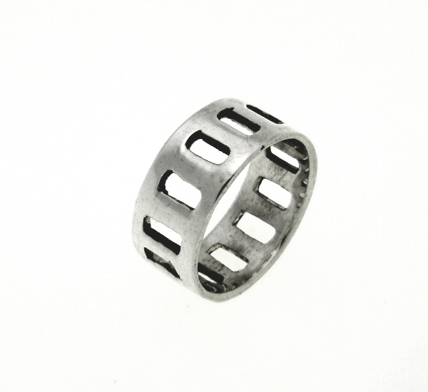 STRIEBORNÝ KRÚŽOK S-9,5mm
