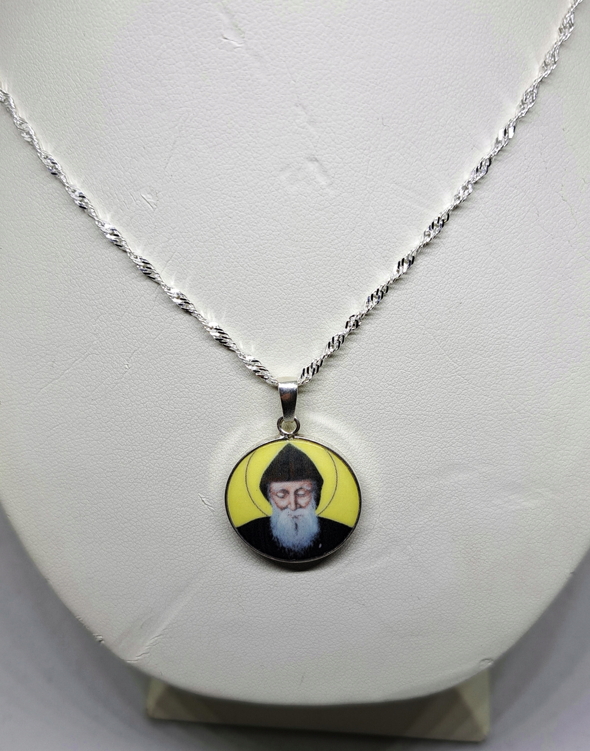 Striebro: Reťaz 50 cm +Saint. Charbel