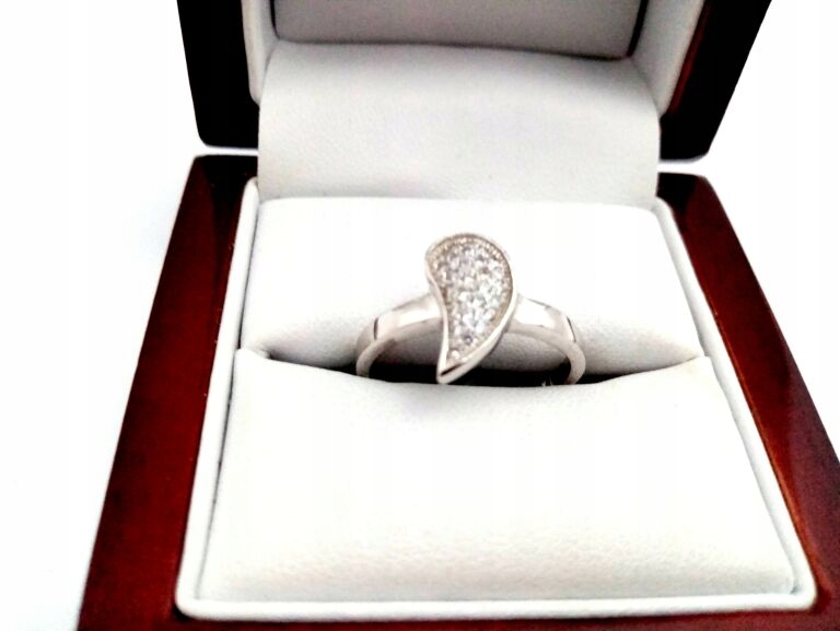 ZIRCONIA RING SILVER 925PR 3,2G