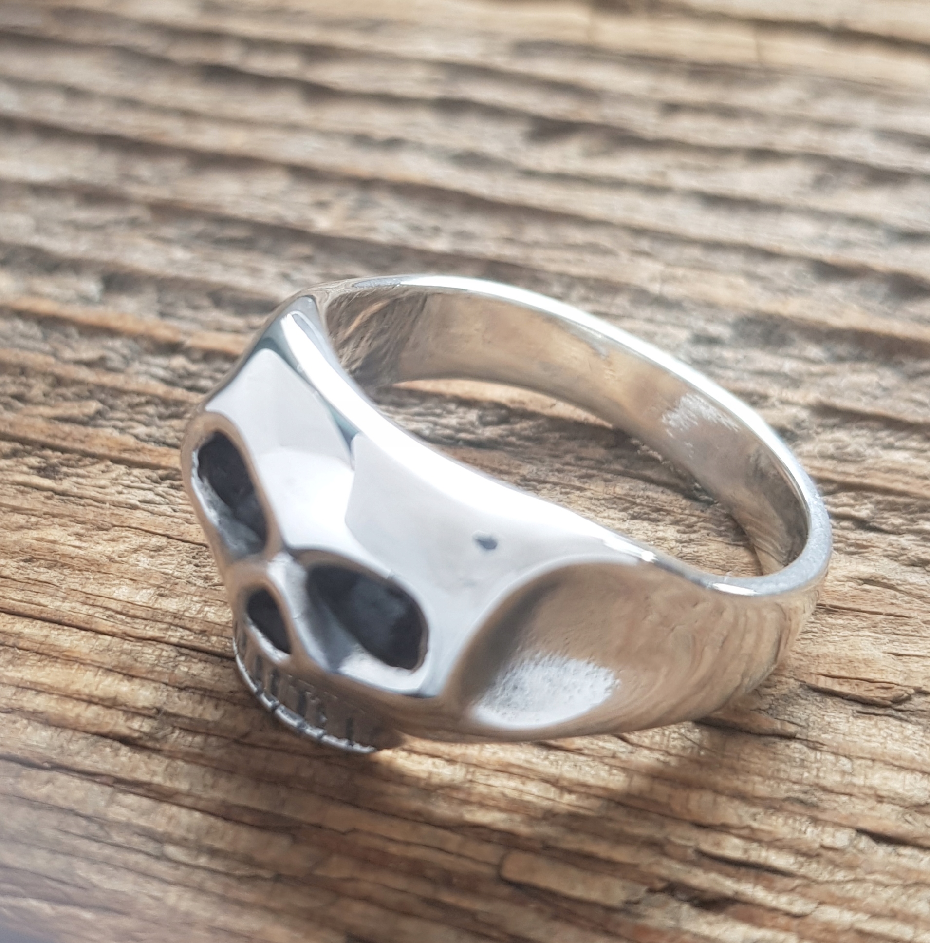Sygnet Skull Silver Trial 925-Nut-Výrobca