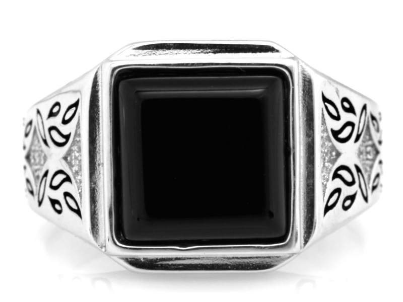 Signet s čiernym kamenným zirkónom Silver 925 R22