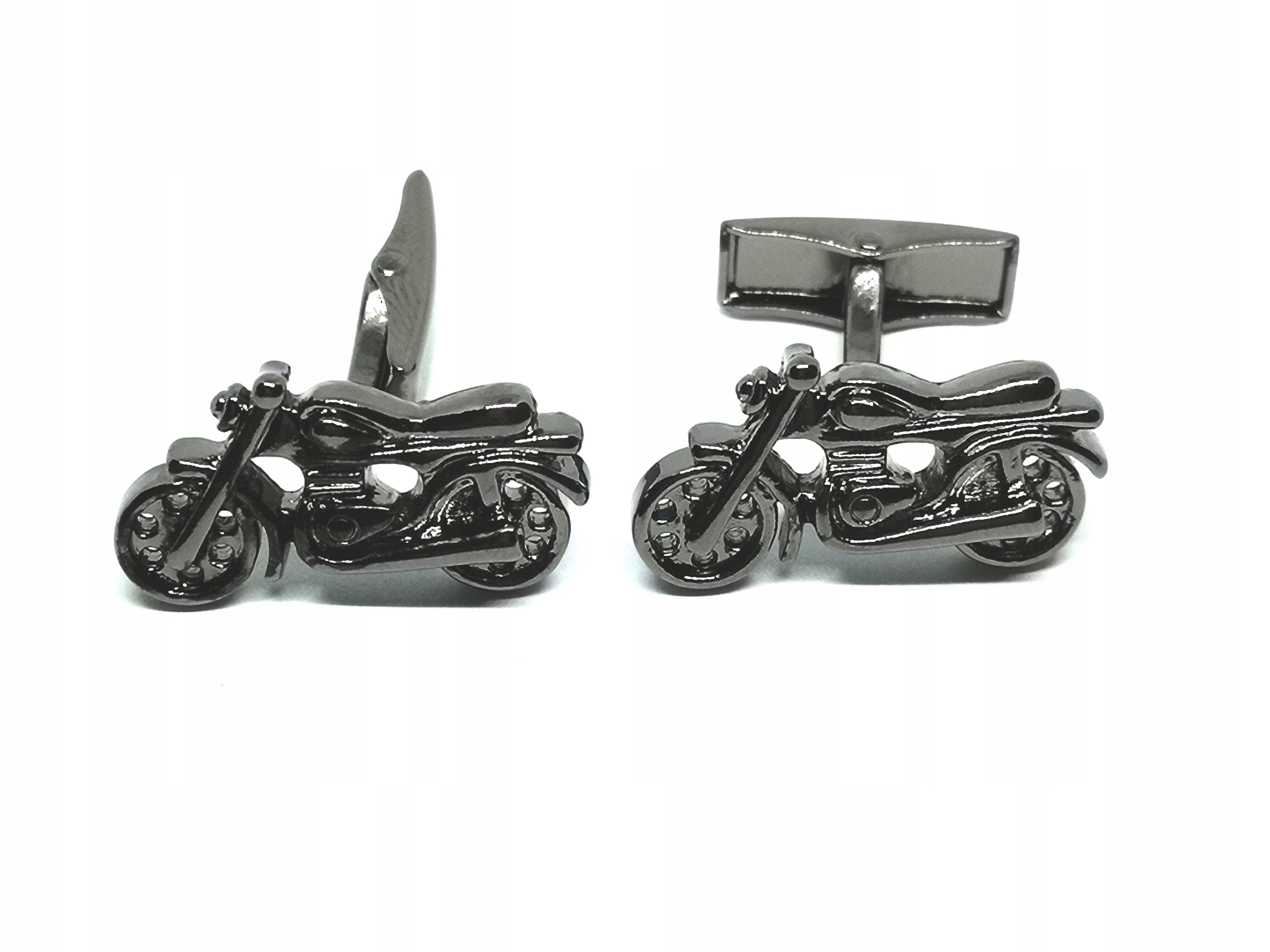 Cufflinks s motorovým košeľom