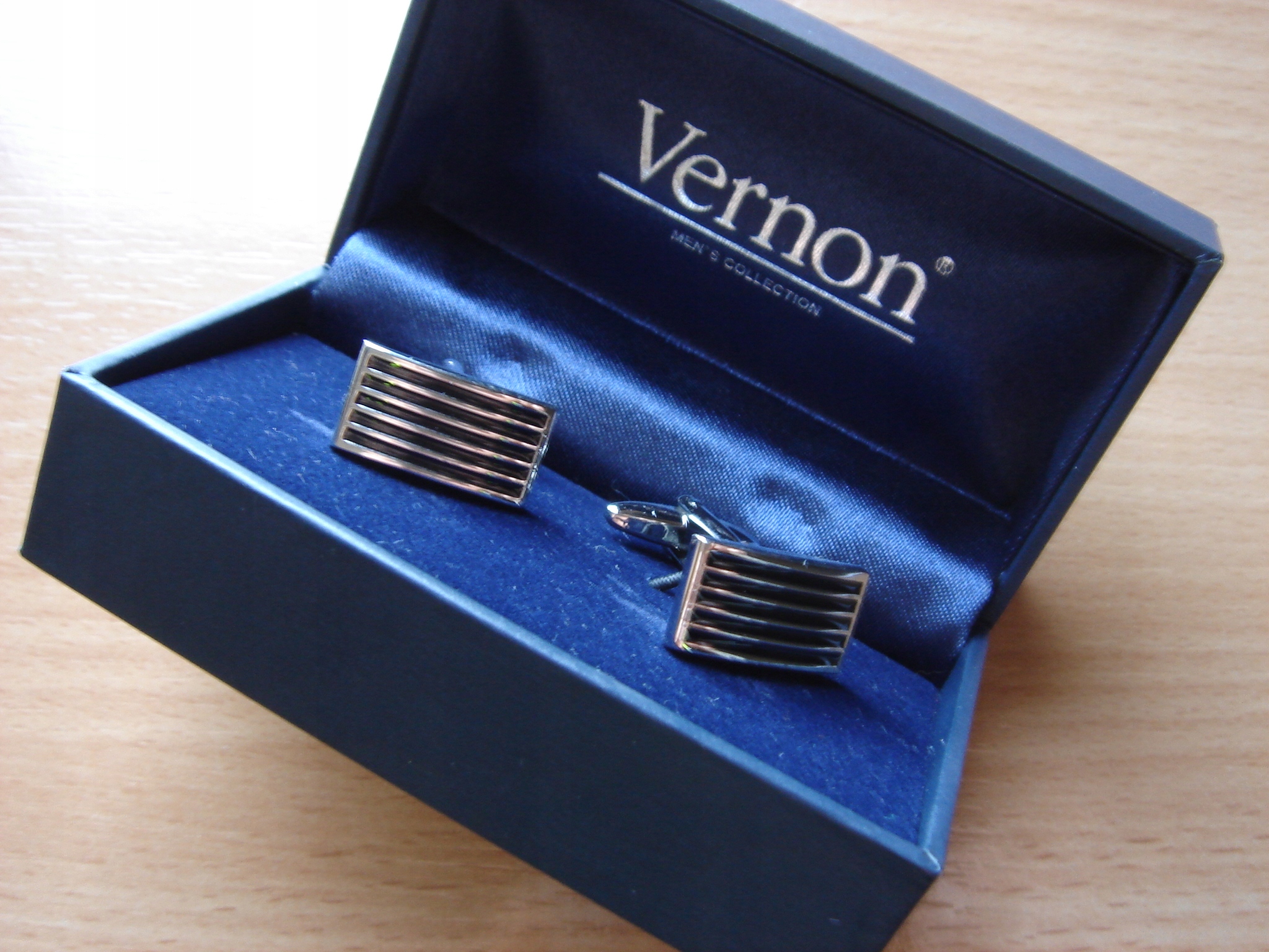 Pánske manžetové gombíky pre Vernon Cuffs nové elegantné