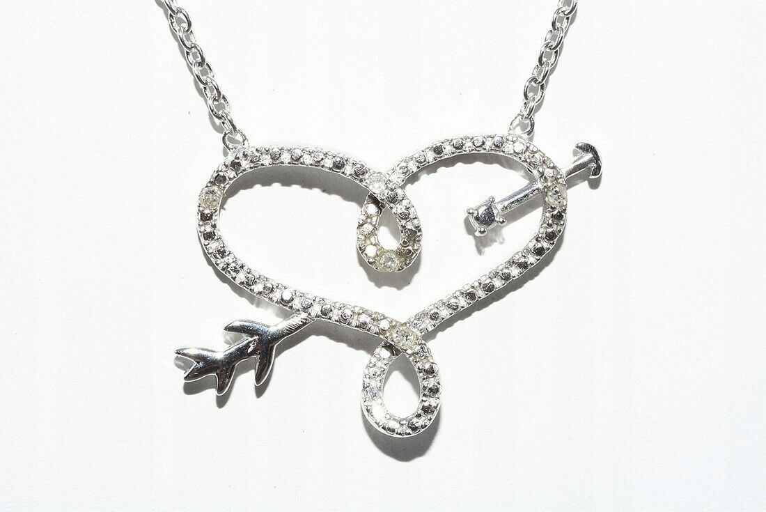 Strieborný náhrdelník s diamantmi 0,05 ct