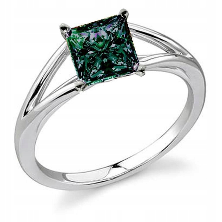 Strieborný prsteň s 4,8 ct moisanitom