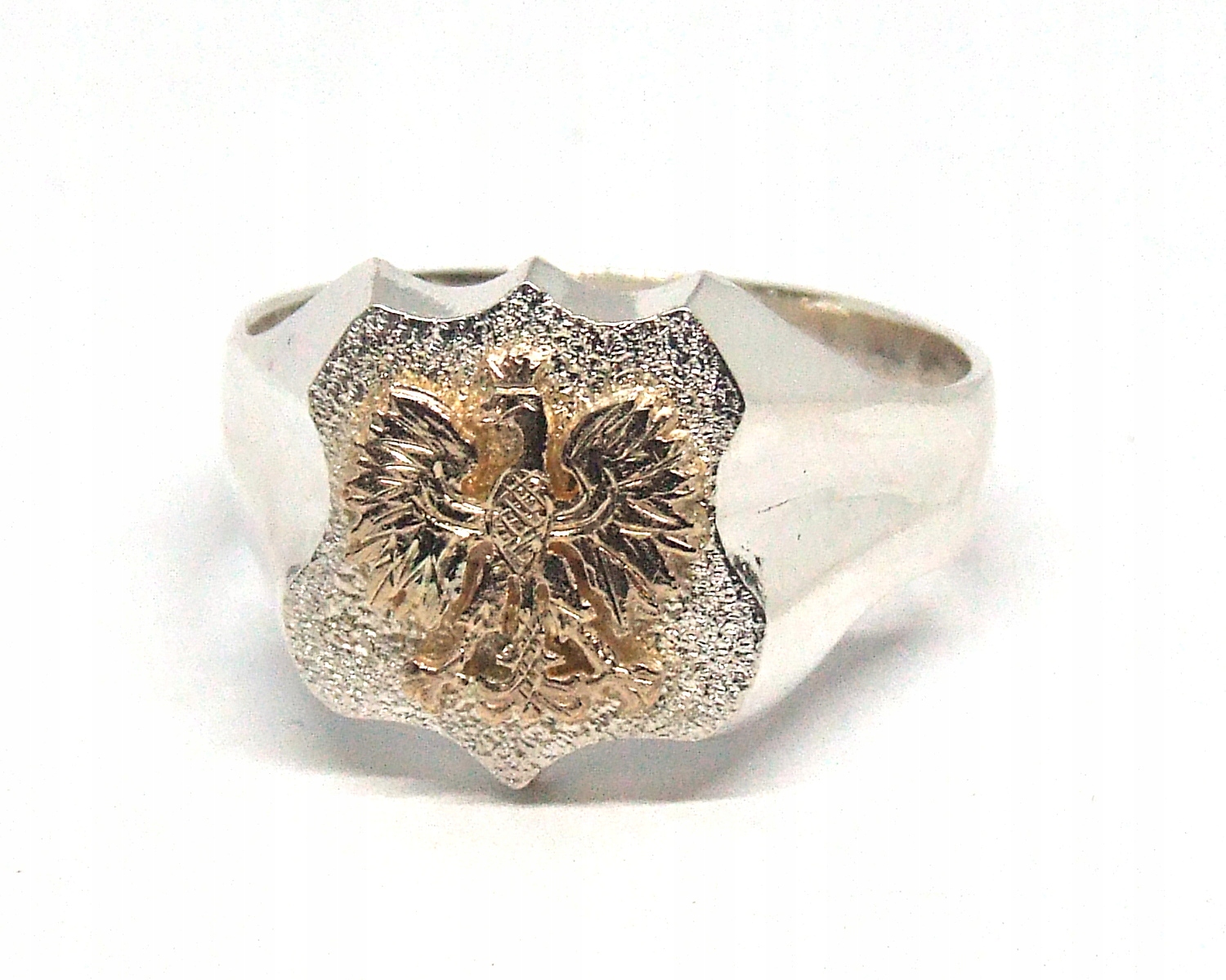 Strieborný signet so zlatým orlom pr 585 vlastenecký