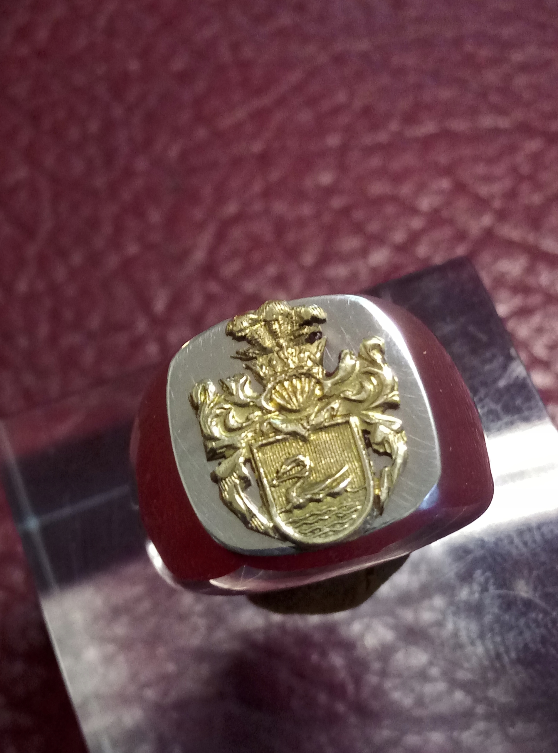 Silver Signet925 s 3D erbom od zlata 585 po kuriatko