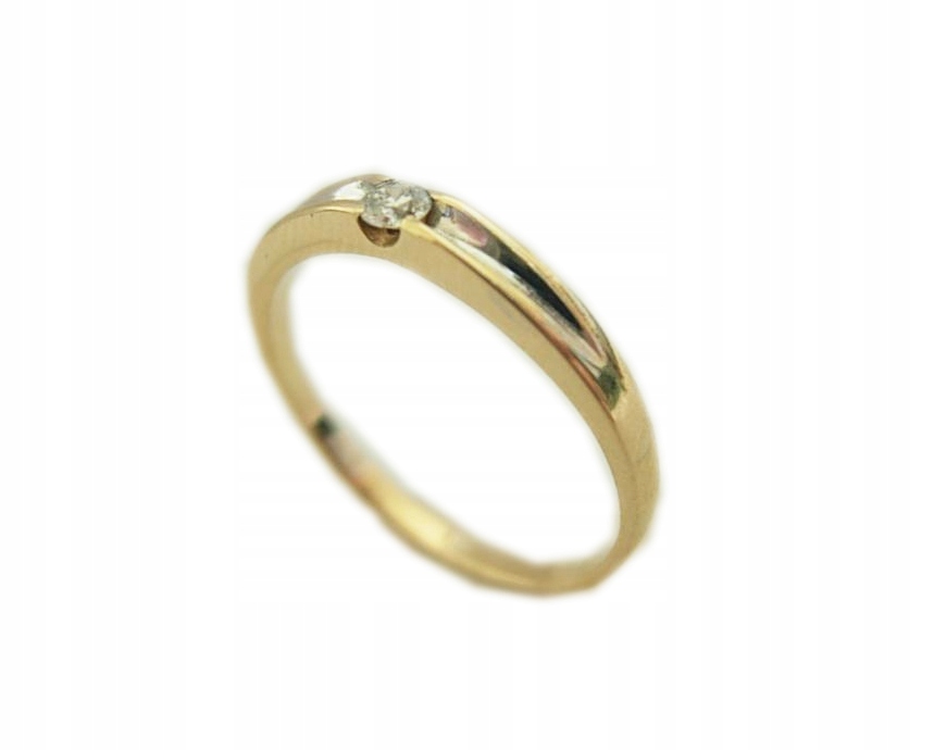 SKVELÝ ZLATÝ PRSTEN S BRILLIANTOM! 0,05 ct!
