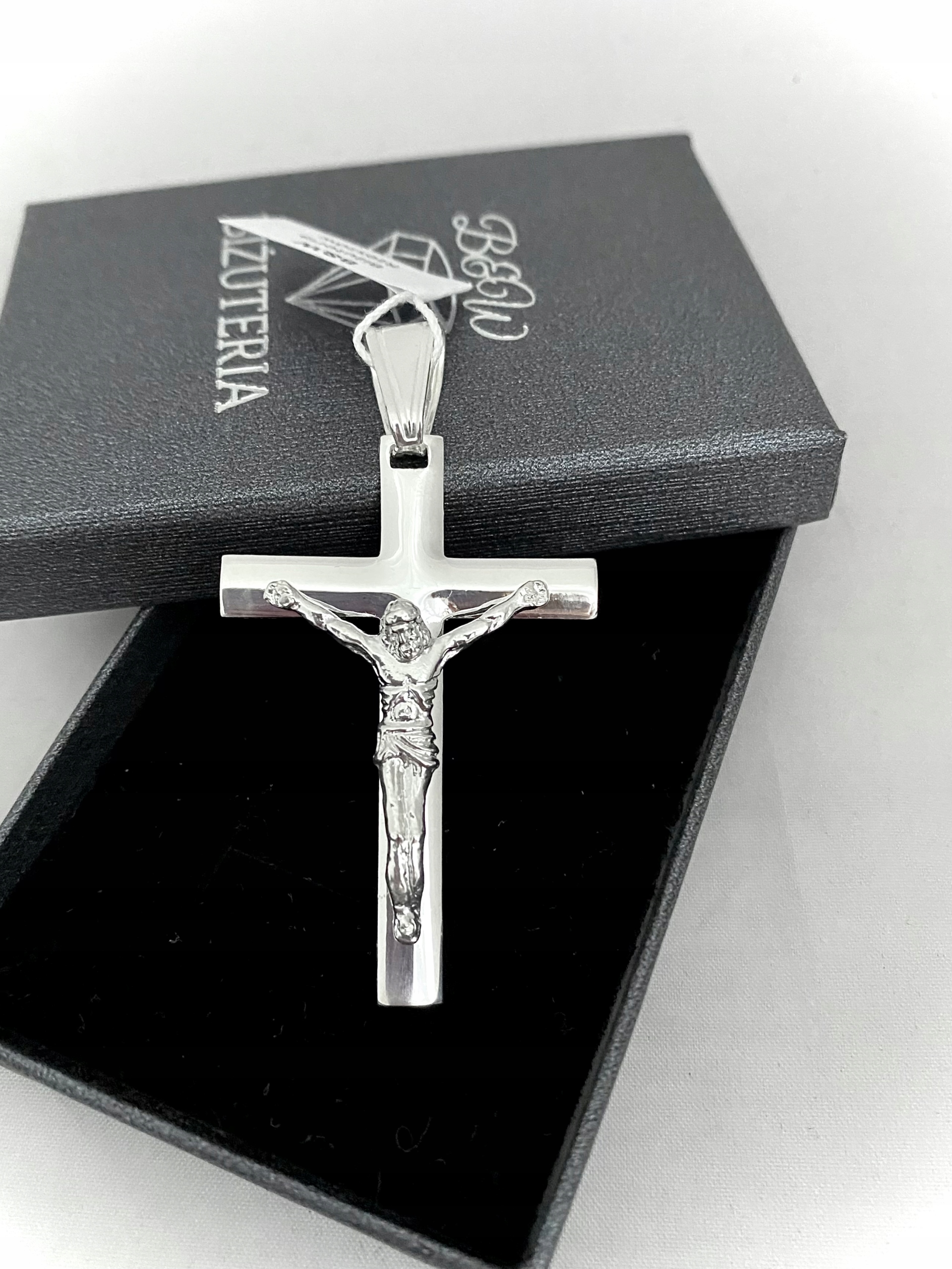 Veľký prívesok strieborný kríž s Ježišovým testom 925