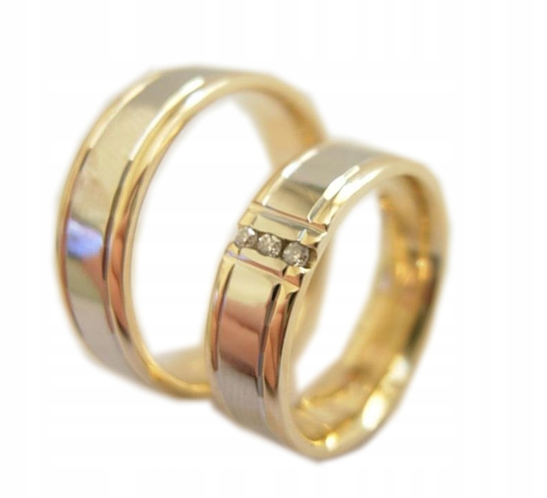Skvelé zlaté snubné prstene pri pokuse 585 s diamantmi