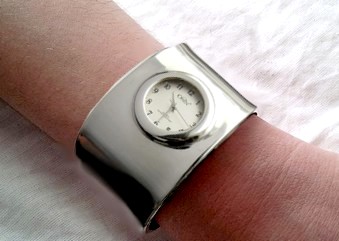 Dámske hodinky -  Strieborný náramok s hodinkami Osin Case Jeweller
