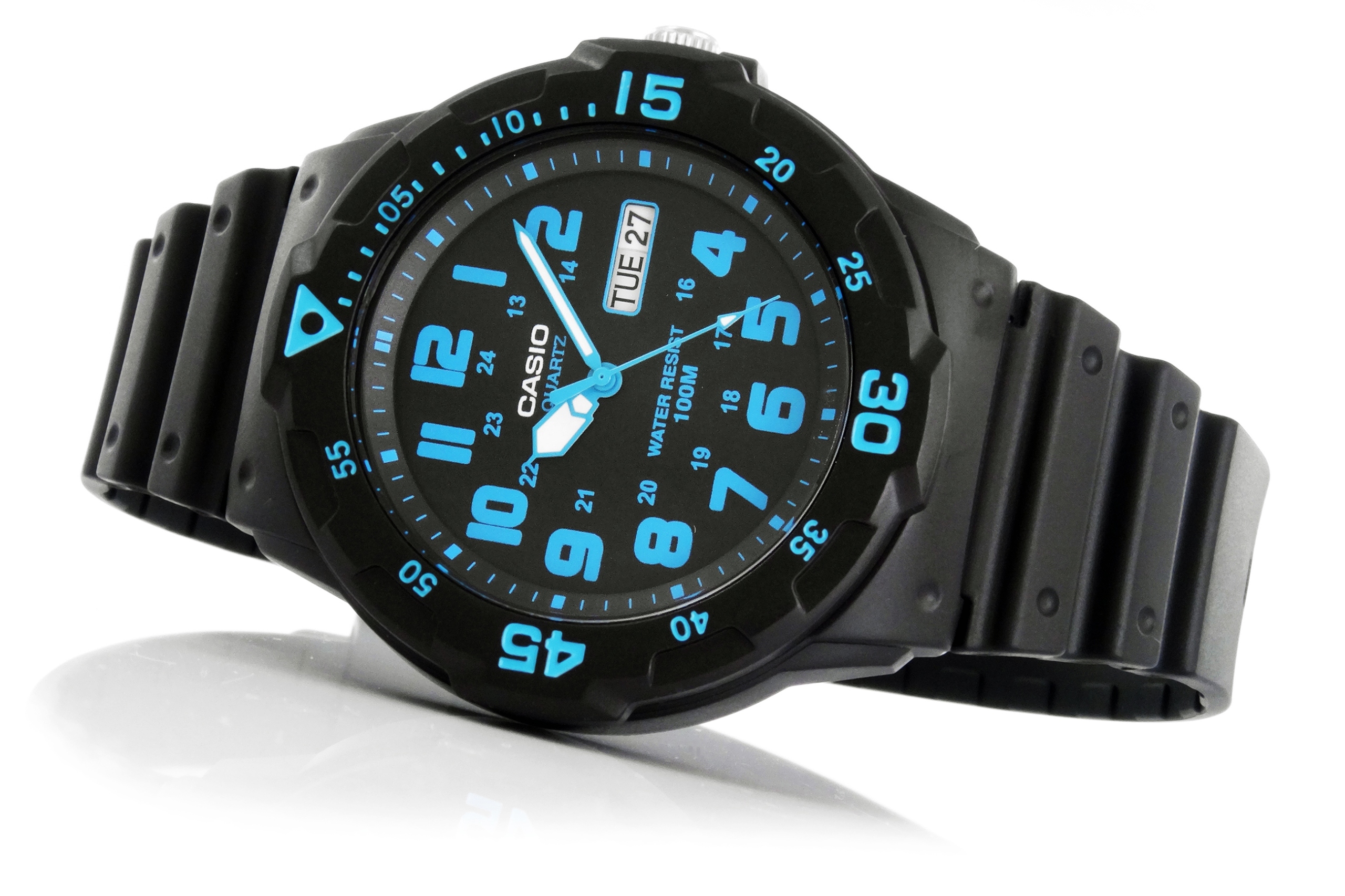Detské hodinky - Casio sleduje chlapca prijímanie veľa farieb