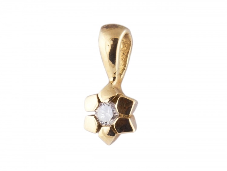 Zlatý prívesok s diamantom - 0,07 CT
