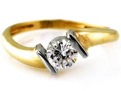 ZLATÝ KRÚŽOK 585 ZIRCONIA ENGAGEMENT 16R
