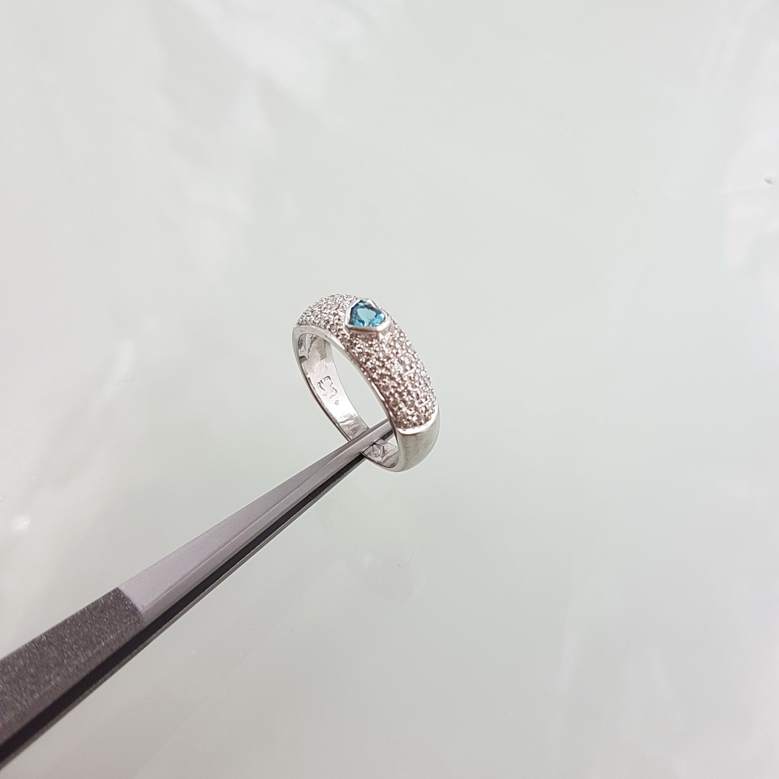 Zlatý prsteň topaz pr750, diamanty 0,37 ct