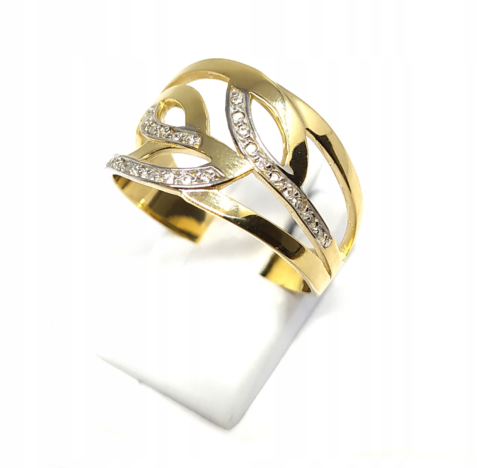 Golden Ring široký kamienok 585 4,73 r 21 m