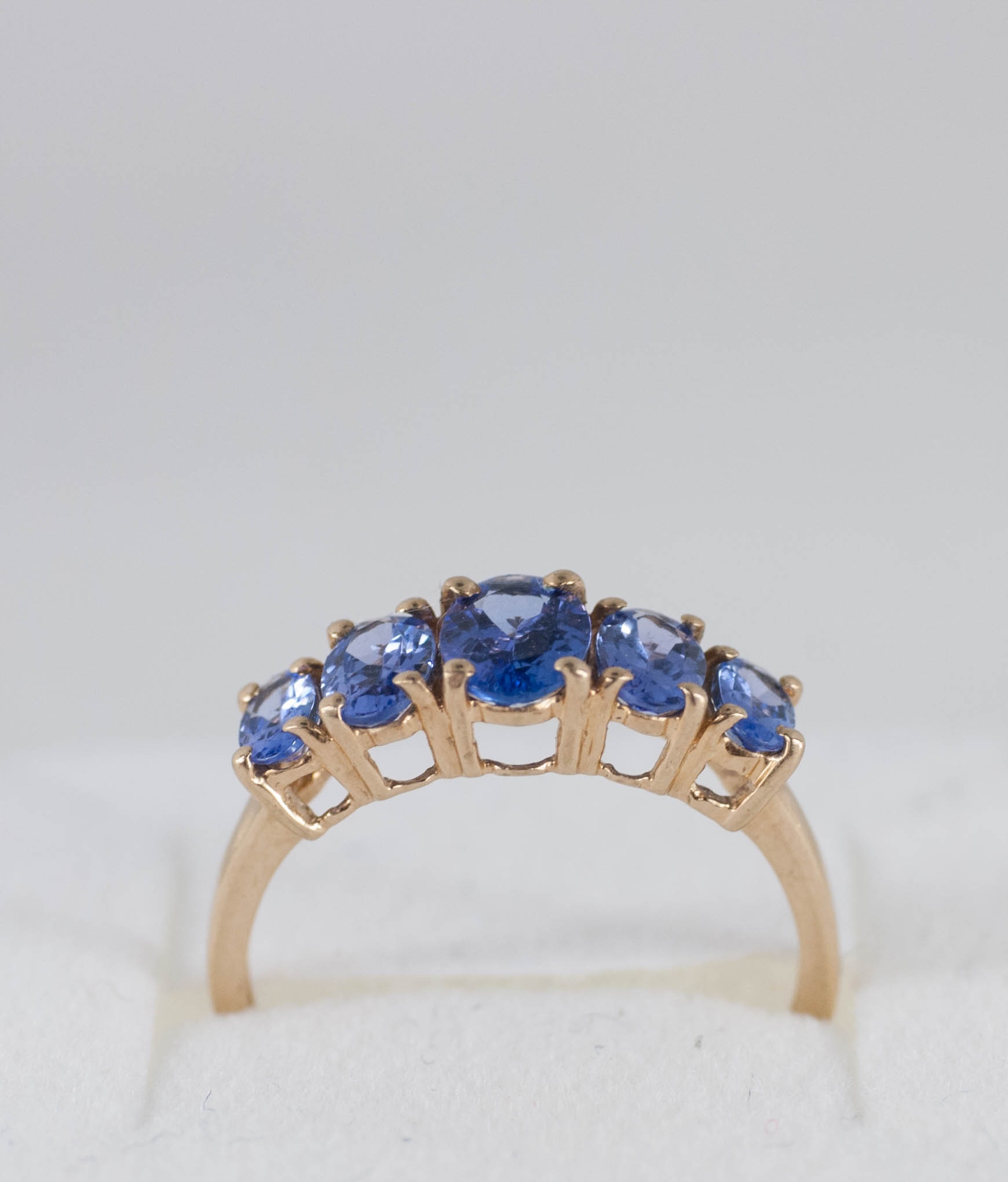 Zlatý prsteň s tanzanitmi 2,80 ct