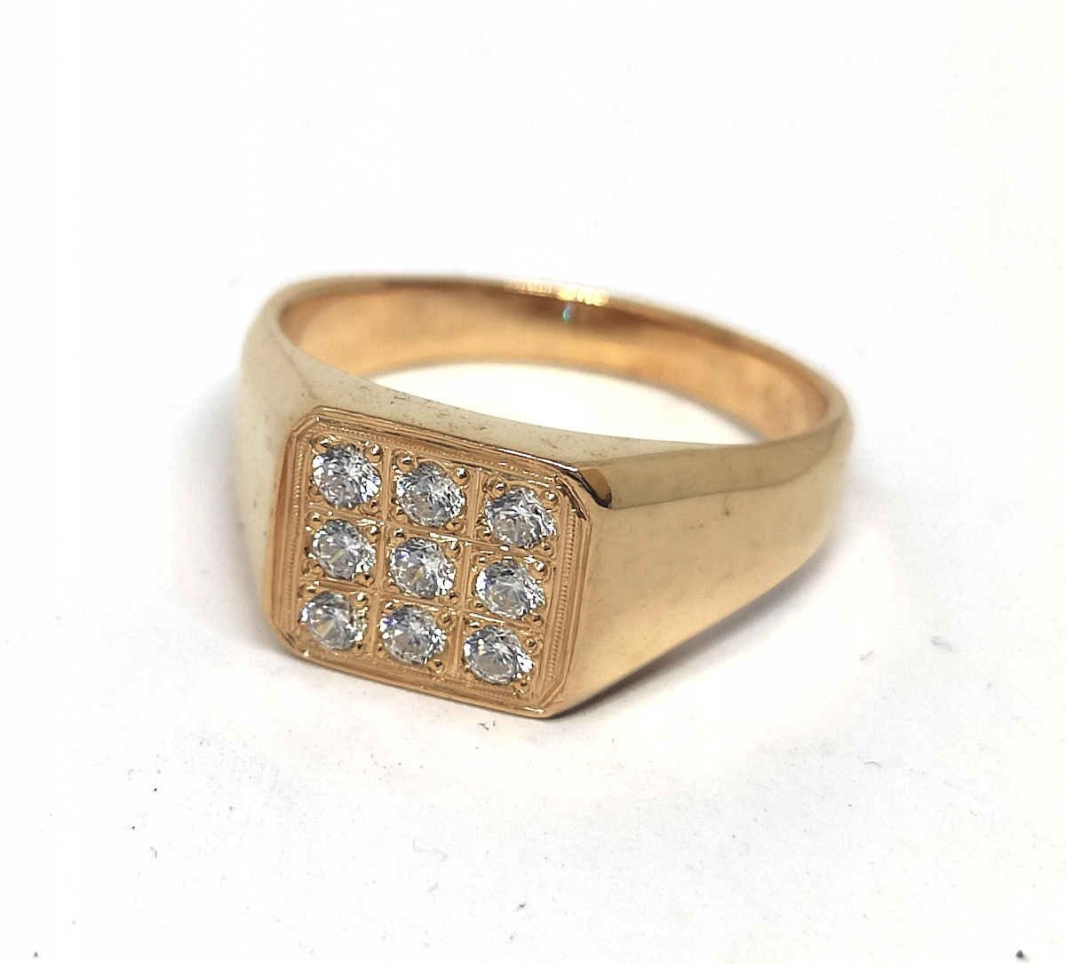 Golden Signet so zirkónmi, zlato Pr..0.585