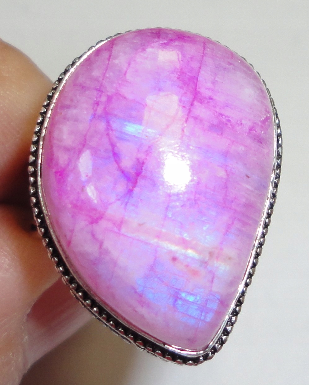 prsteň s prírodným mesačným kameňom 62,60ct