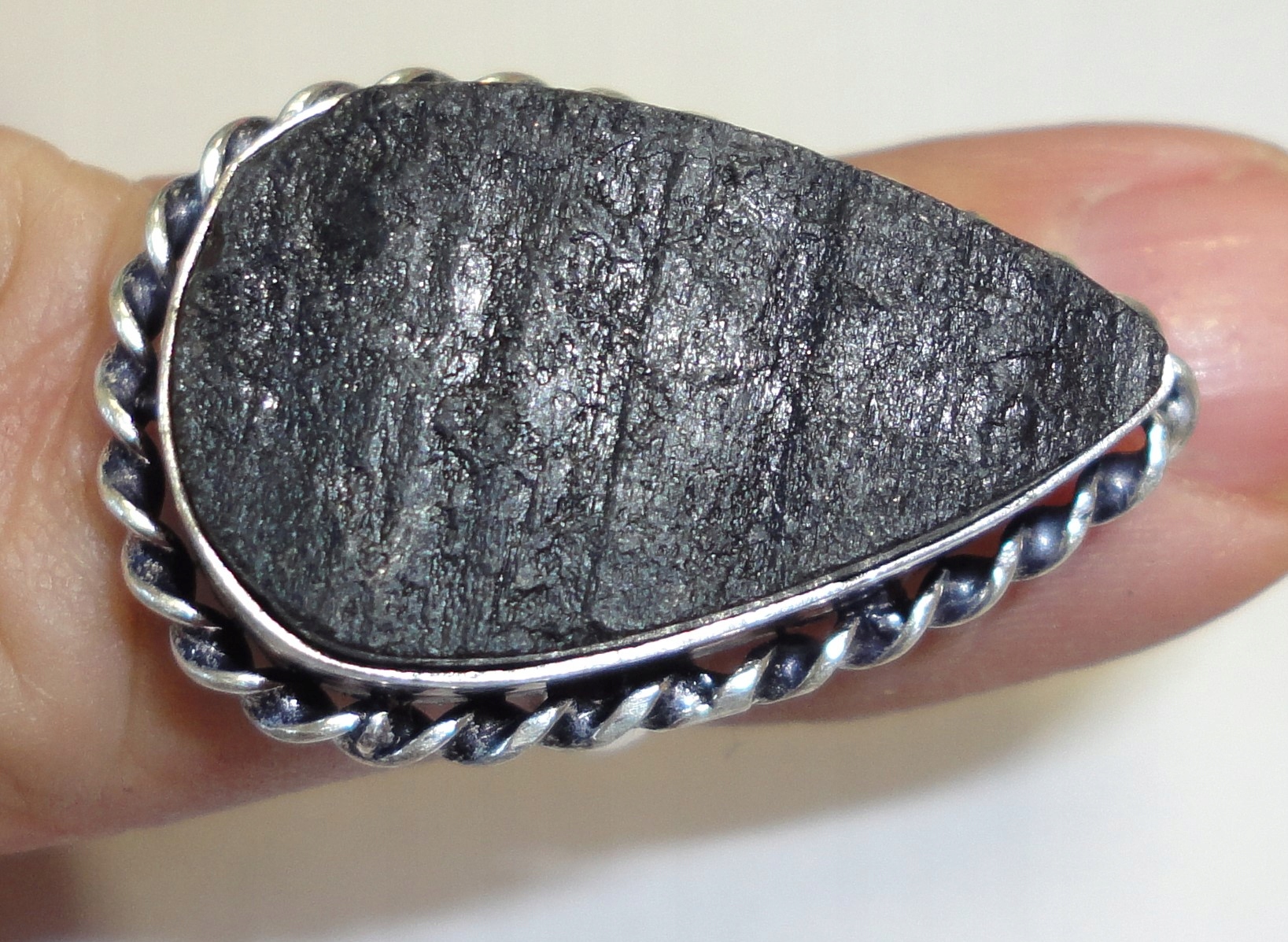 prírodný turmalínový kruh 60,15ct