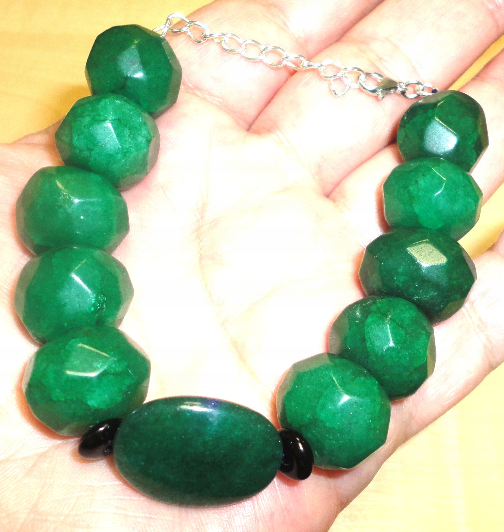 Prírodné smaragdy náramok 363,55ct